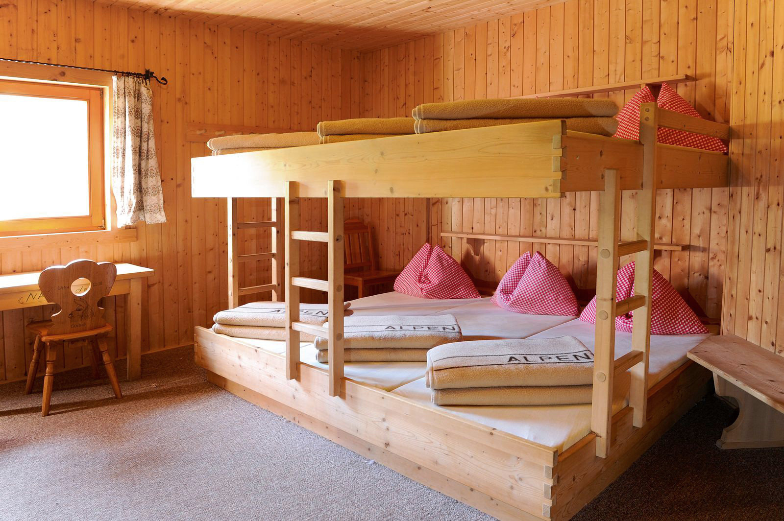 Mehrbettzimmer in der Wolayerseehütte